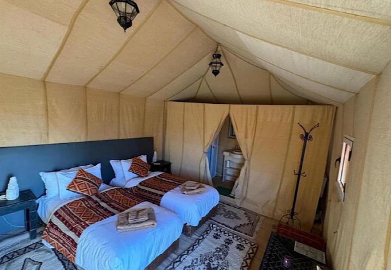 Merzouga Glossy Camp Екстер'єр фото